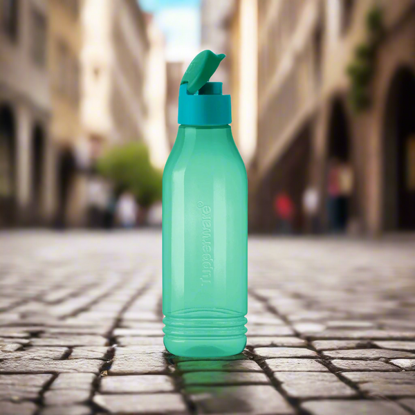Buy 1 Get 1 Free! -Triangular Water Bottle, 750 ml, (Set of 1)